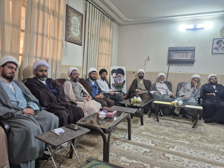 تصاویر/ نشست مدیران آموزش مدارس علمیه کاشان