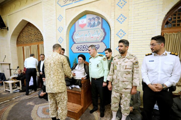 تصاویر / تجلیل نماینده ولی فقیه در گلستان از سربازان امنیت و خدمت