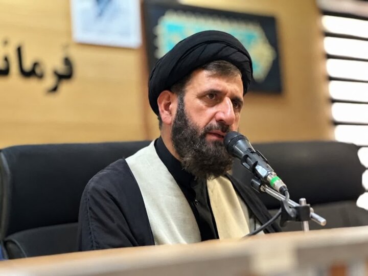 تأکید امام جمعه گرمسار بر اهمیت علم و دانش در مسیر طلبگی