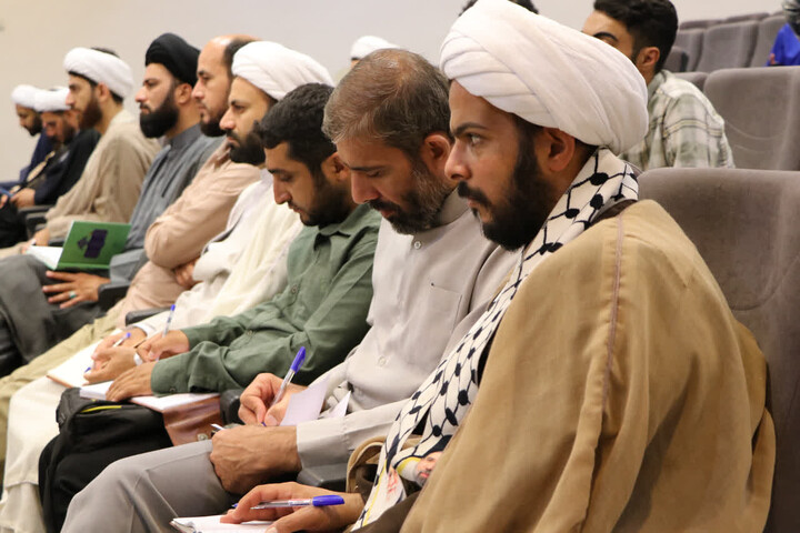 تصاویر |برگزاری جلسه افتتاحیه طرح امین ۱۴۰۵ در حوزه علمیه اصفهان