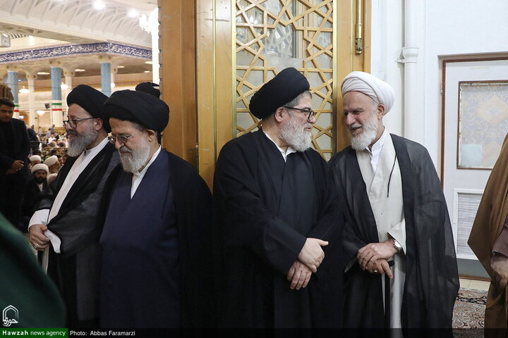 Photos/À Qom, les institutions du séminaire religieux rendent hommage au grand Ayatollah Shobeiri Zanjani