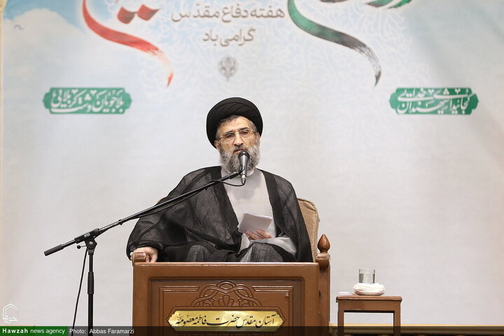 Photos/À Qom, les institutions du séminaire religieux rendent hommage au grand Ayatollah Shobeiri Zanjani