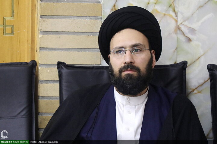 Photos/À Qom, les institutions du séminaire religieux rendent hommage au grand Ayatollah Shobeiri Zanjani
