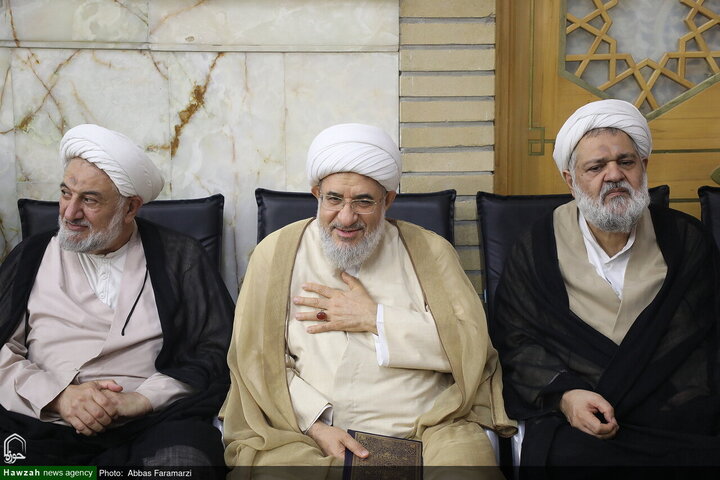 Photos/À Qom, les institutions du séminaire religieux rendent hommage au grand Ayatollah Shobeiri Zanjani