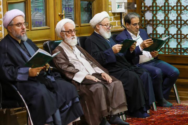 تصاویر / مراسم گرامیداشت حضرت آیت الله العظمی سید موسی شبیری زنجانی (ره) در تبریز