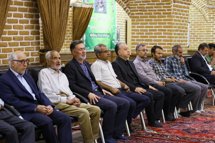 تصاویر / مراسم گرامیداشت حضرت آیت الله العظمی سید موسی شبیری زنجانی (ره) در تبریز