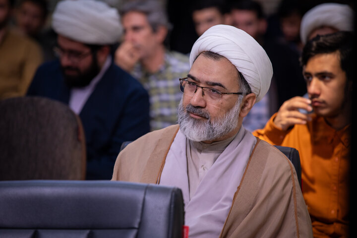 تصاویر/ مراسم بزرگداشت دومین سالگرد شهادت سید حسن نصرالله در مدرسه علمیه مروی