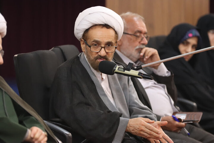 تصاویر/ برگزاری شورای قرآن، عترت و نماز آموزش و پرورش مازندران در دفتر نماینده ولی فقیه در استان
