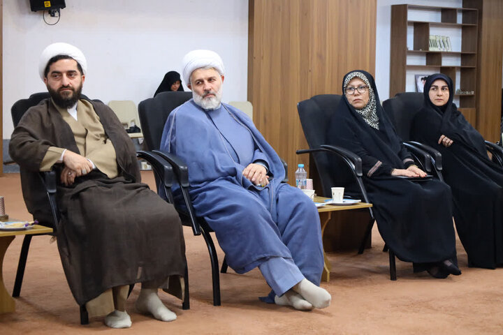 تصاویر/ برگزاری شورای قرآن، عترت و نماز آموزش و پرورش مازندران در دفتر نماینده ولی فقیه در استان
