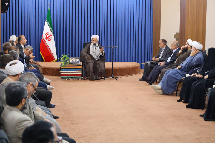 تصاویر/ برگزاری شورای قرآن، عترت و نماز آموزش و پرورش مازندران در دفتر نماینده ولی فقیه در استان