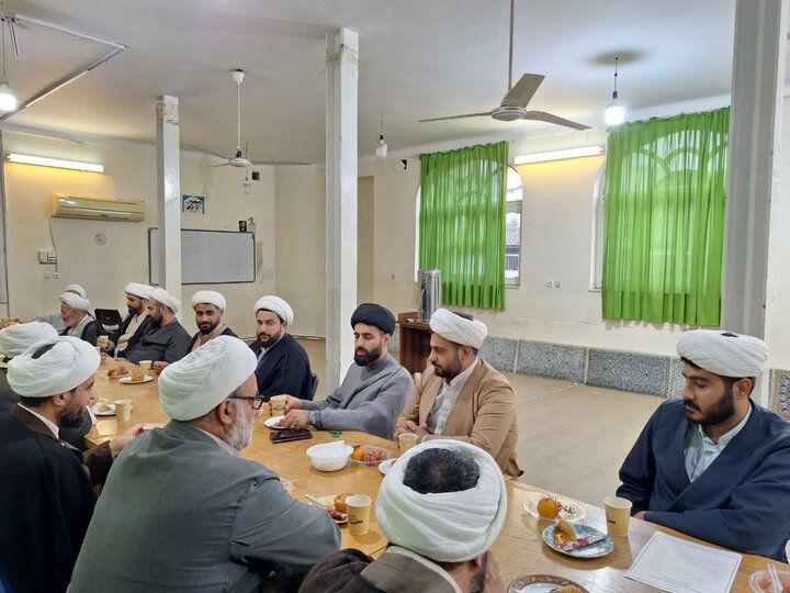 تصاویر/ جلسه هم اندیشی اساتید مدرسه علمیه خاتم الانبیا (ص) شهرستان بابل