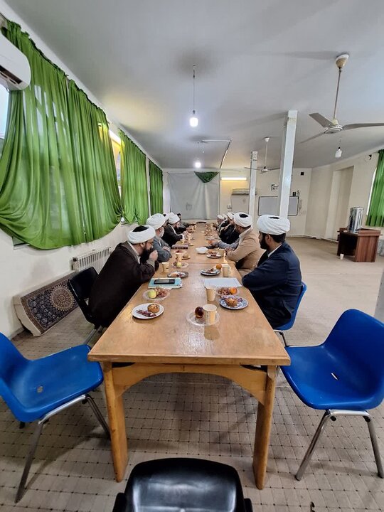 تصاویر/ جلسه هم اندیشی اساتید مدرسه علمیه خاتم الانبیا (ص) شهرستان بابل