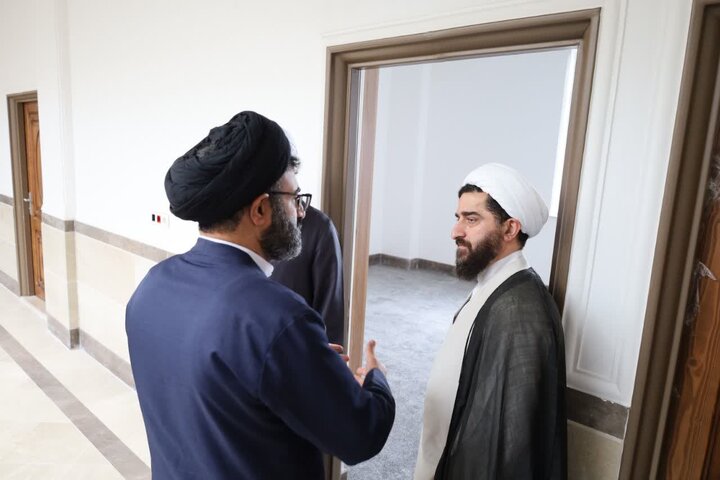 تصاویر/ بازدید مدیر حوزه علمیه مازندران، از مدرسه علمیه تازه تأسیس حجتیه در آمل