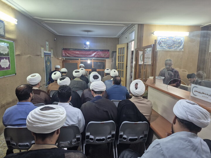 تصاویر/ نشست مبلغان امین حوزه علمیه منطقه کاشان