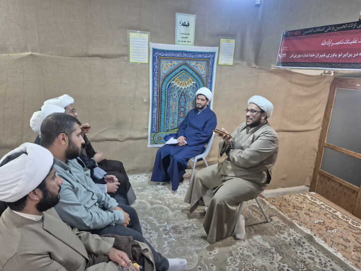 تصاویر/ نشست مبلغان امین حوزه علمیه منطقه کاشان