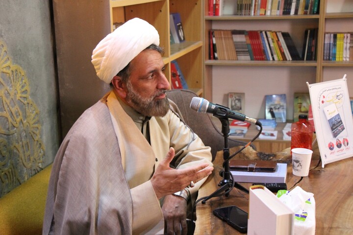 بررسی کتاب تکوین حزب الله