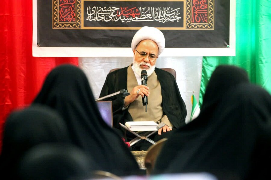 مباحثات علمی، زمینه‌ساز رشد اخلاقی و مادی جامعه است