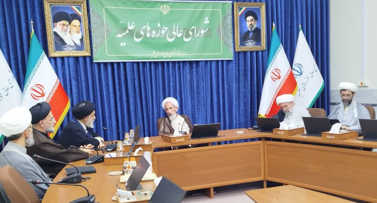 آیت الله عبداللهی: در مسیر حق هیچ گاه ناامید نشوید