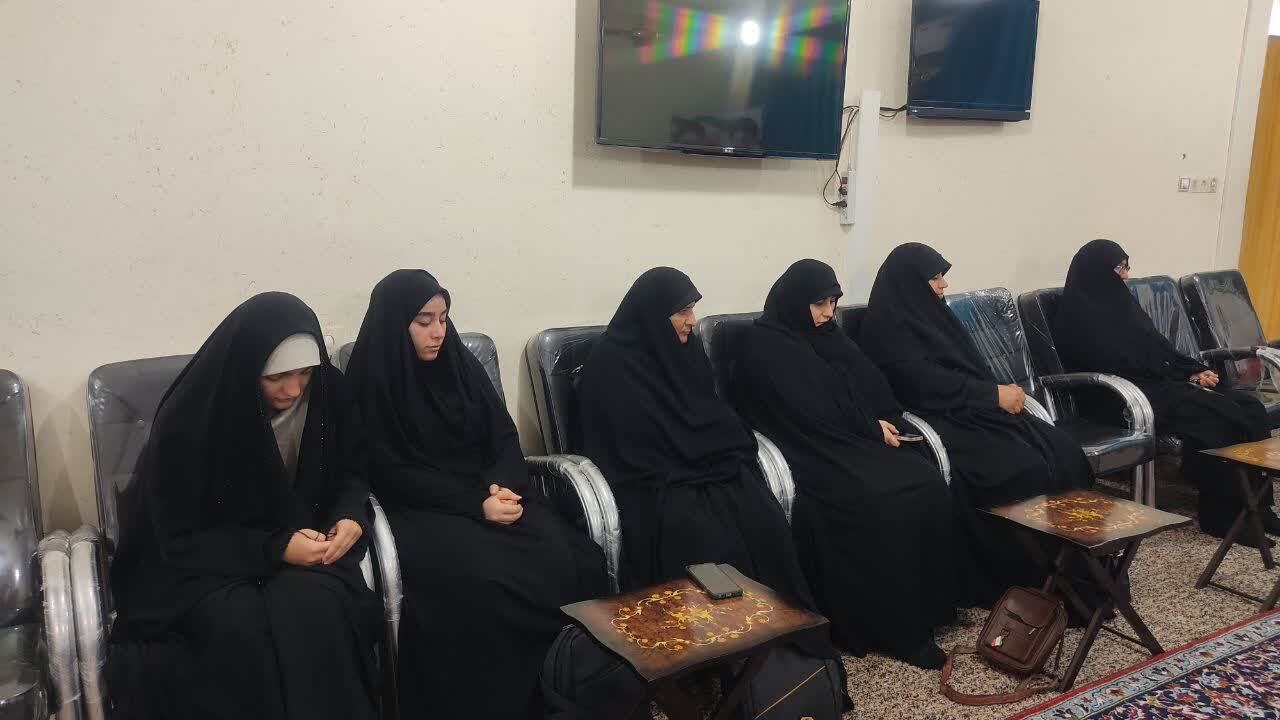 دیدار با امام جمعه گناوه به مناسبت هفته دفاع مقدس