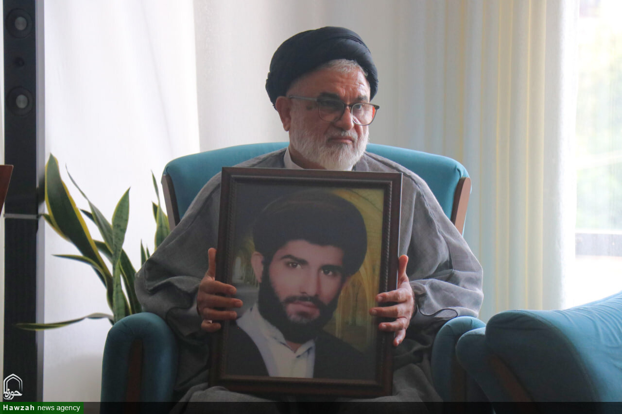 تصاویر / تجلیل از خانواده روحانی شهید پاسدار سید رضا بروگردی