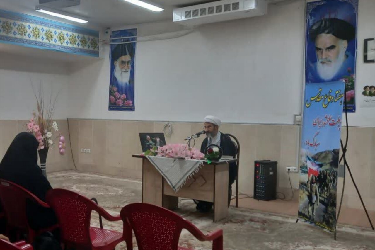 عاقبت‌بخیری در گرو ثابت‌قدمی در مسیر تربیت توحیدی است