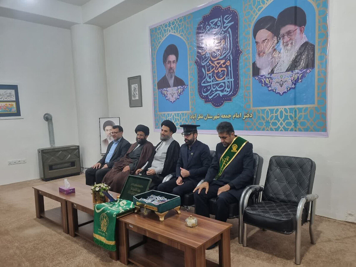 پرچم حرم کریمه اهل بیت(س) به مدارس نظرآباد البرز رفت