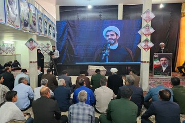 غفلت از مسیر شهدا هجوم منکرات به جامعه را در پی دارد+ تصاویر