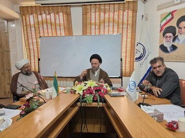 برگزاری جلسه هم‌اندیشی و توجیهی اعضای پروژه ۴۰ واحدی شهرک ۲۰۵ هکتاری سمنان + عکس