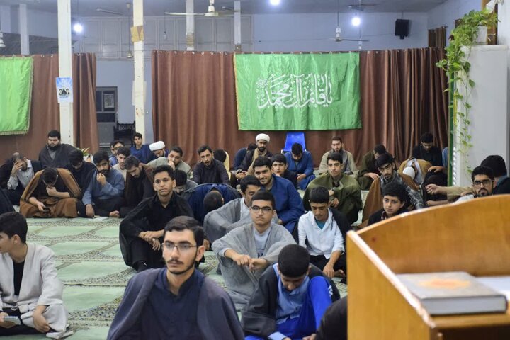 تصاویر/ برگزاری جلسه درس اخلاق در مدرسه علمیه خاتم الانبیاء (ص) بابل با محوریت کتاب معراج السعاده