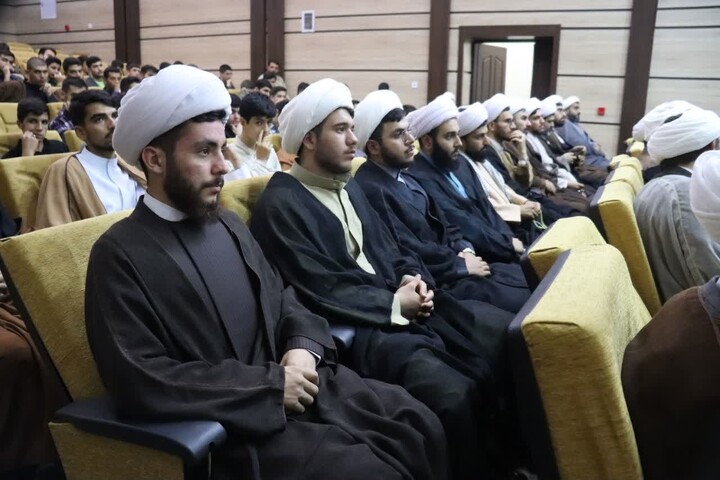 تصاویر/ مراسم تودیع و معارفه مدیر مدرسه علمیه امام خامنه‌ای ارومیه