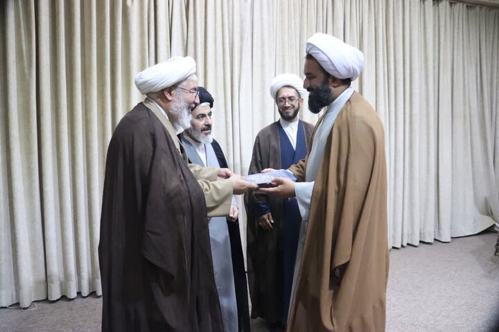 تصاویر/ مراسم تودیع و معارفه مدیر مدرسه علمیه امام خامنه‌ای ارومیه
