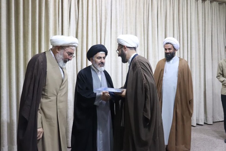 تصاویر/ مراسم تودیع و معارفه مدیر مدرسه علمیه امام خامنه‌ای ارومیه