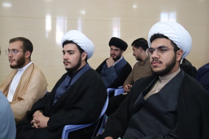 تصاویر/ آیین آغاز سال‌تحصیلی جدید حوزه های علمیه برادران و خواهران آذربایجان غربی