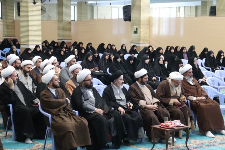 تصاویر/ آیین آغاز سال‌تحصیلی جدید حوزه های علمیه برادران و خواهران آذربایجان غربی