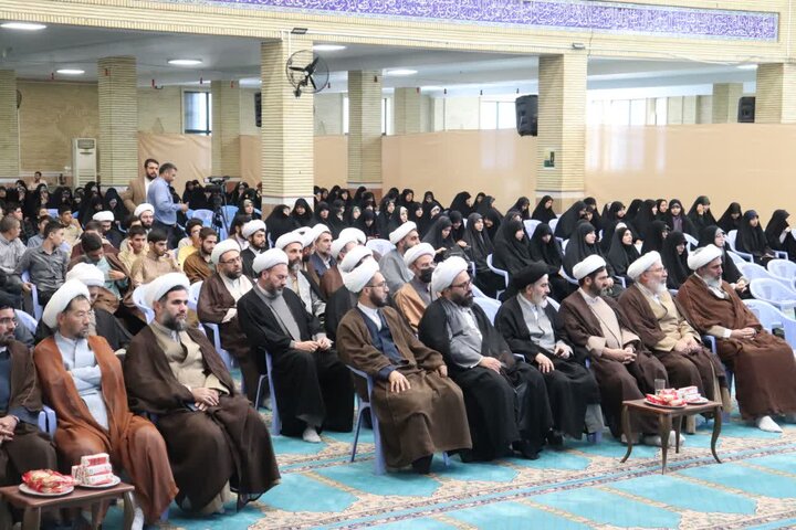 تصاویر/ آیین آغاز سال‌تحصیلی جدید حوزه های علمیه برادران و خواهران آذربایجان غربی