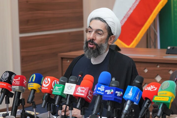 تصاویر/ نشست ستاد مرکزی بزرگداشت یوم الله ۱۳ آبان