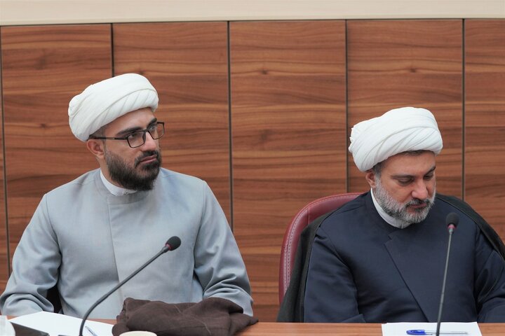 تصاویر/ نشست ستاد مرکزی بزرگداشت یوم الله ۱۳ آبان