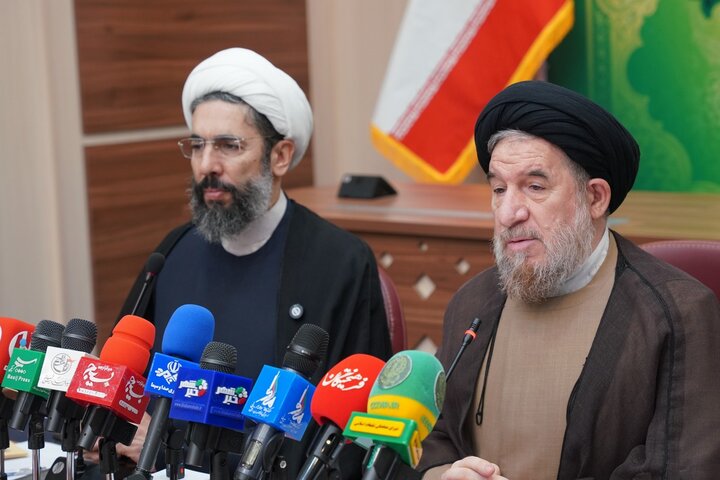 تصاویر/ نشست ستاد مرکزی بزرگداشت یوم الله ۱۳ آبان