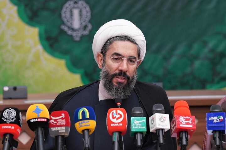 تصاویر/ نشست ستاد مرکزی بزرگداشت یوم الله ۱۳ آبان