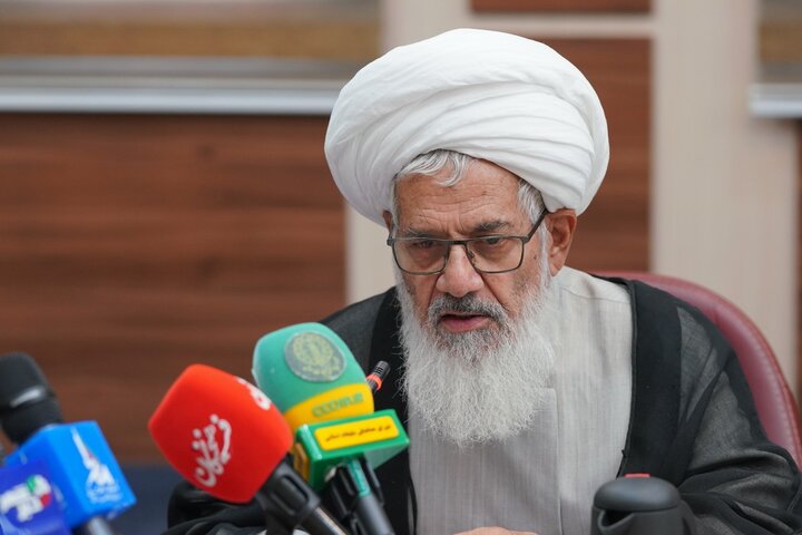 تصاویر/ نشست ستاد مرکزی بزرگداشت یوم الله ۱۳ آبان
