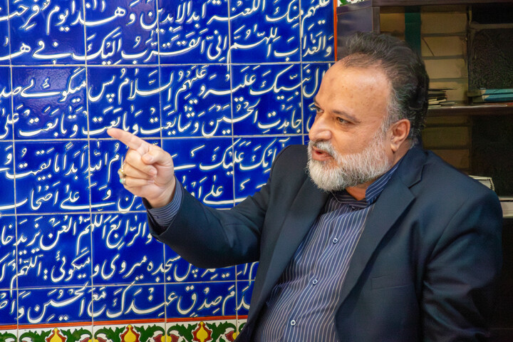 تصاویر/ تجدید میثاق مسئولین حوزه علمیه استان کرمان با آرمان های شهدا به مناسبت هفته دفاع مقدس