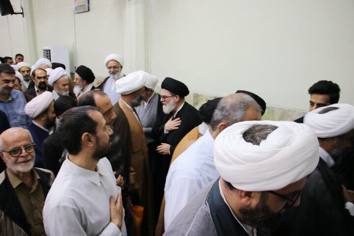تصاویر/ مجلس بزرگداشت هفتمین روز ارتحال آیت الله العظمی شبیری زنجانی  از سوی آیت الله العظمی مظاهری