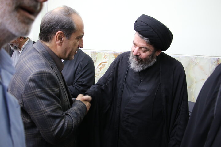 تصاویر/ مجلس بزرگداشت هفتمین روز ارتحال آیت الله العظمی شبیری زنجانی  از سوی آیت الله العظمی مظاهری
