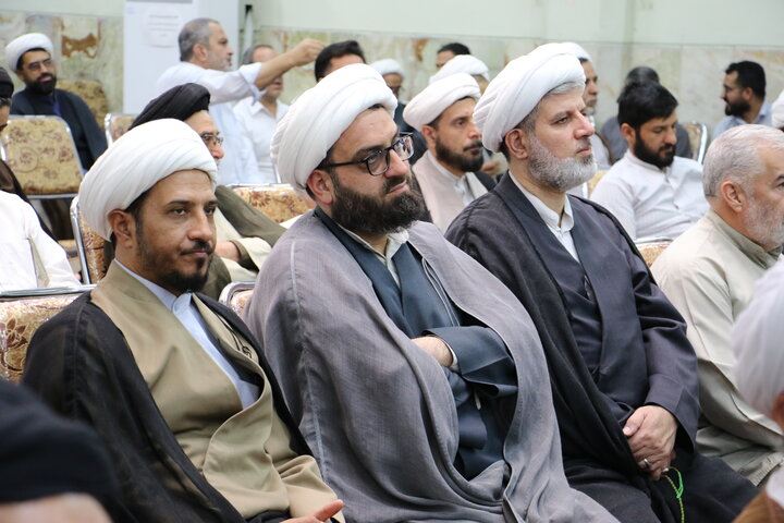 تصاویر/ مجلس بزرگداشت هفتمین روز ارتحال آیت الله العظمی شبیری زنجانی  از سوی آیت الله العظمی مظاهری