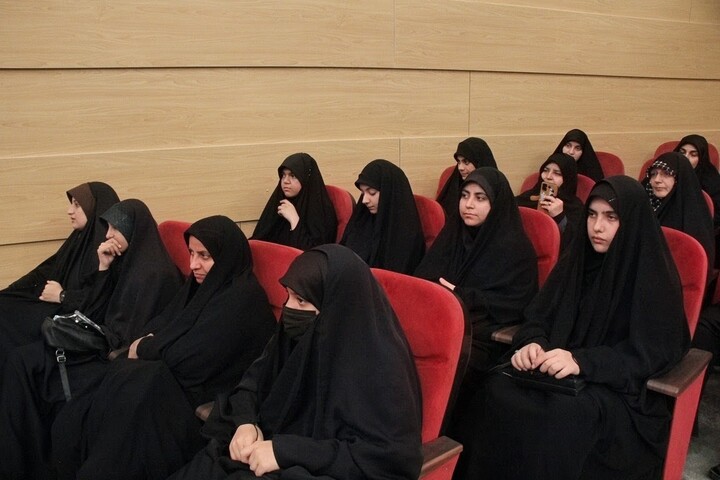 تجلیل از سرشبکه‌های برتر کتاب بسیج استان قم