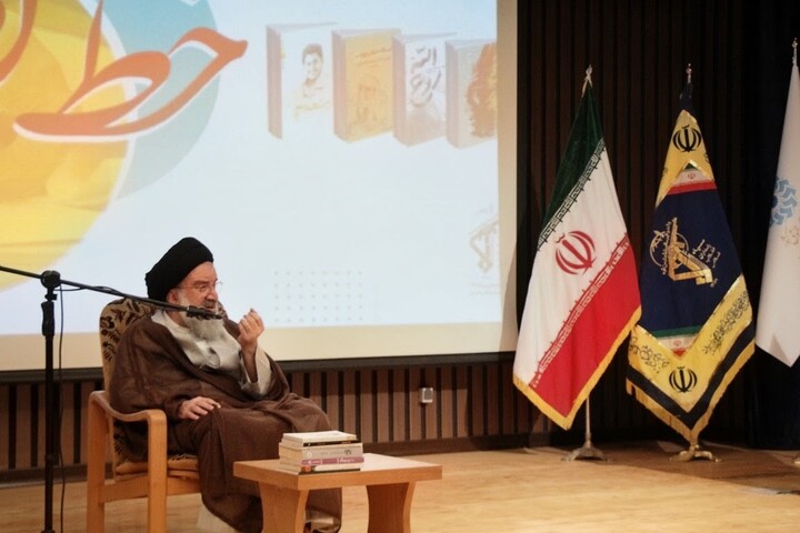 تجلیل از سرشبکه‌های برتر کتاب بسیج استان قم