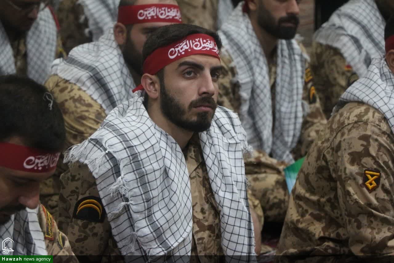 تجلیل از ۵۴ سرباز نمونه قرارگاه منطقه‌ای کربلا در اهواز