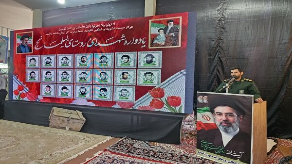 غفلت از مسیر شهدا هجوم منکرات به جامعه را در پی دارد+تصاویر