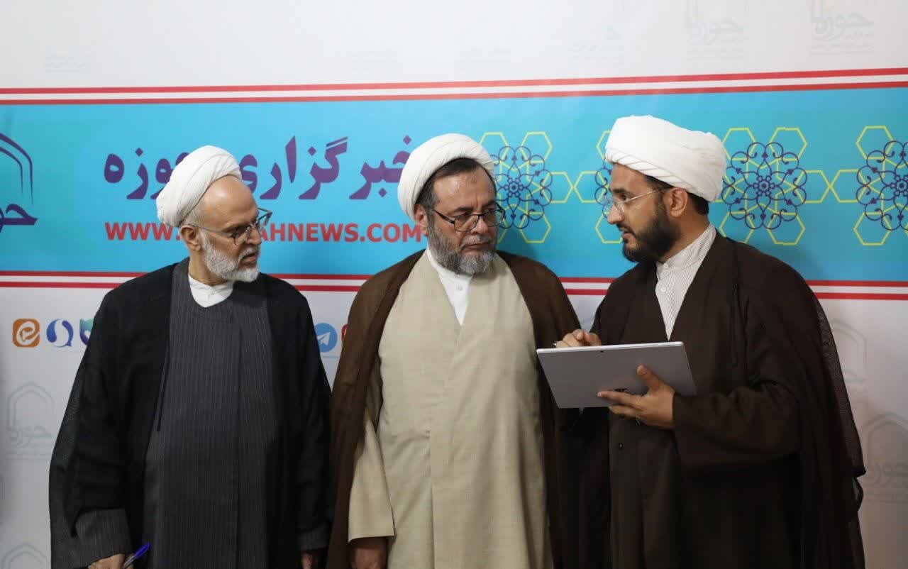 دادستان ویژه روحانیت قم از خبرگزاری حوزه بازدید کرد + عکس