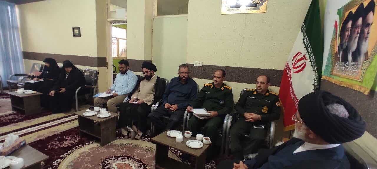 تشکیل جلسه ستاد راهبردی ایام فاطمیه در دفتر امام جمعه نطنز